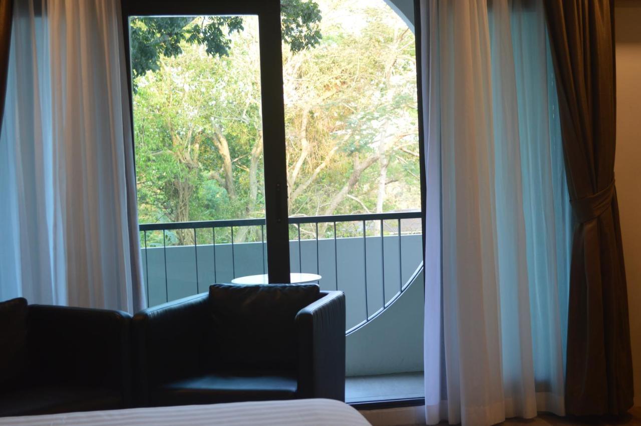 Airport Avenue Hotel Gyogon Dış mekan fotoğraf
