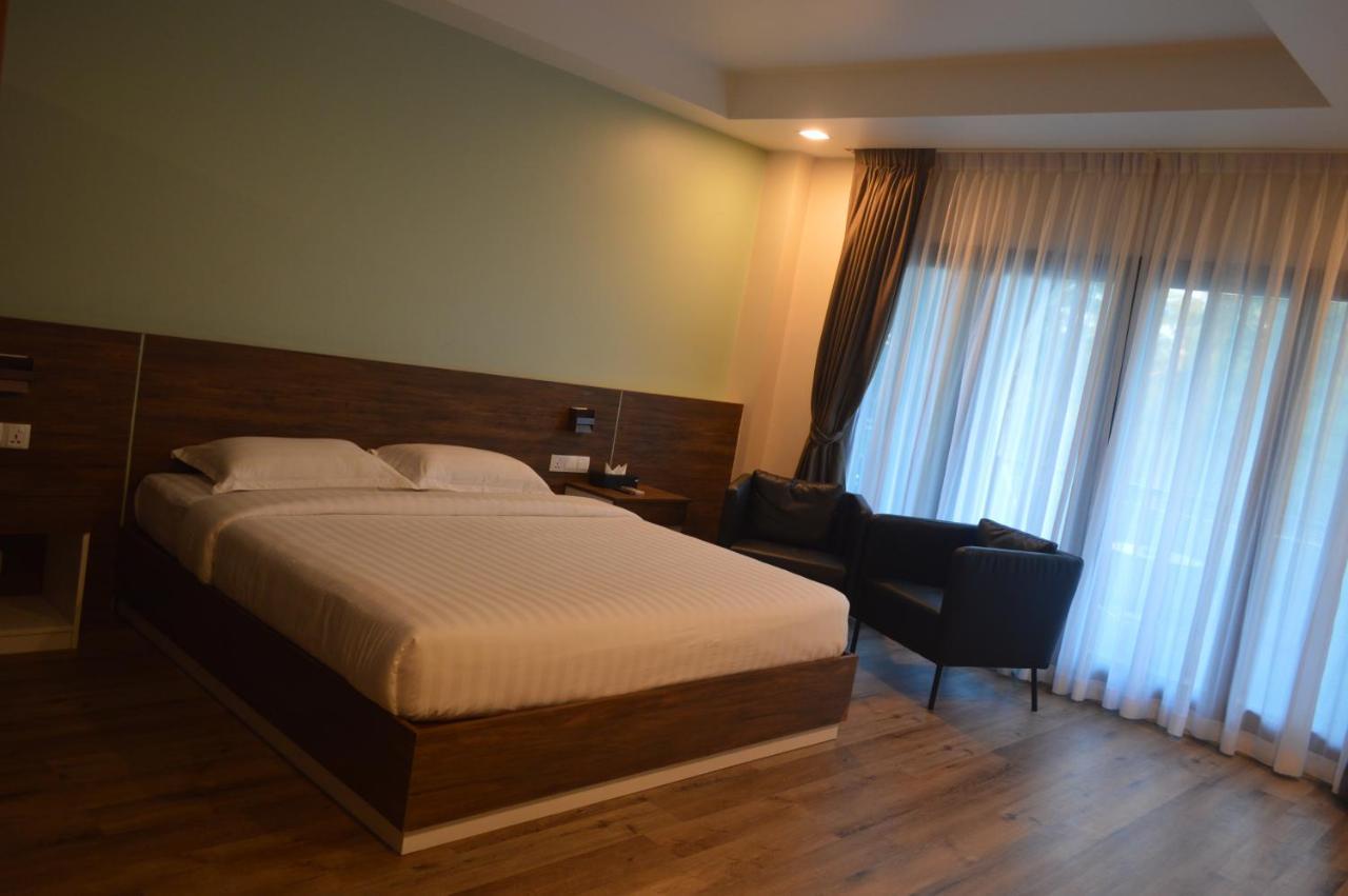 Airport Avenue Hotel Gyogon Dış mekan fotoğraf